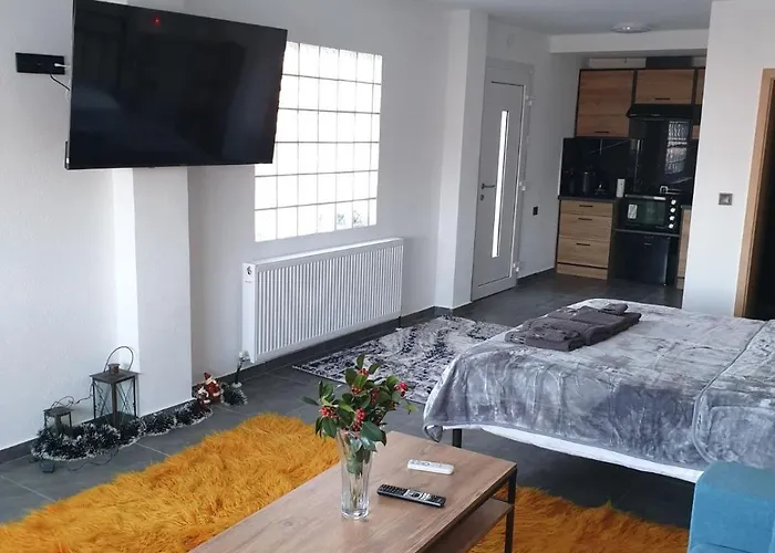 Apartment Elatovillage